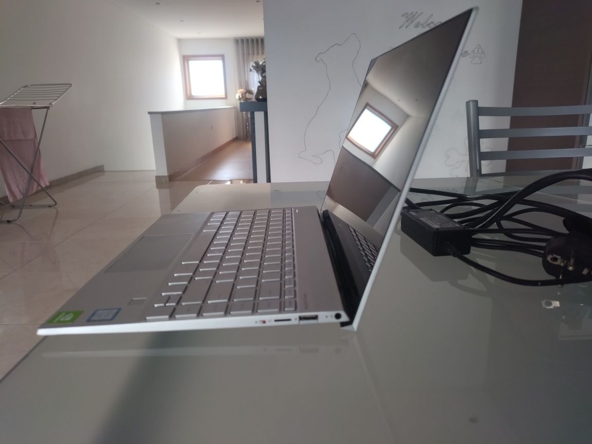 HP Envy 13-AQ0004NP Core i7
