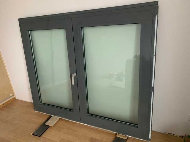Okno aluminiowe Schuco (140 x 180 cm)