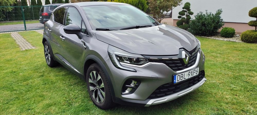 Renault Captur 1.0 Tce Techno Salon Polska orginalny mały przebieg .