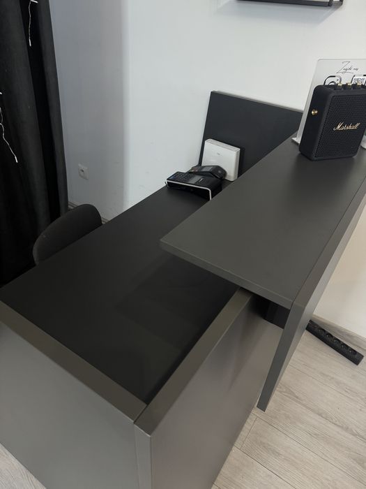 Lada recepcyjna recepcja jak nowa