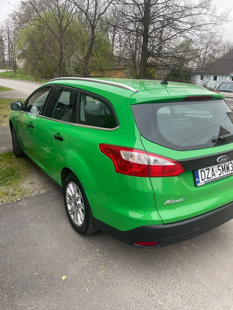 Ford focus mk3 benzyna