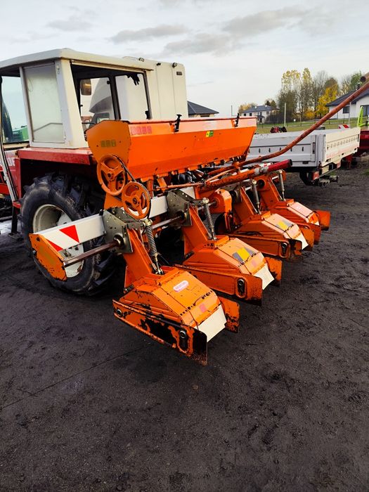 Glebogryzarka międzyrzedowa, 7 sekcyjna do truskawek, warzyw