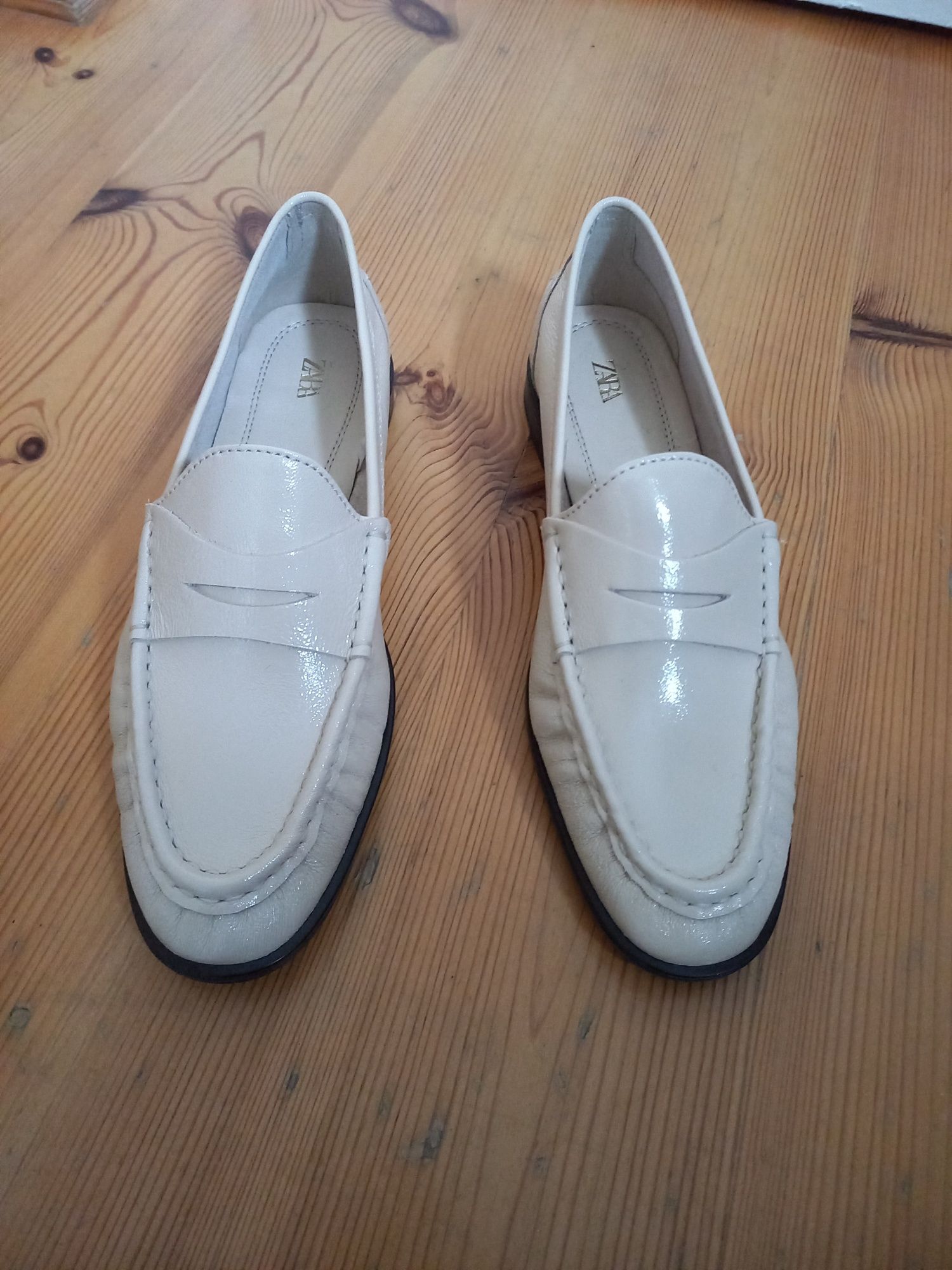 Sprzedam buty skórzane