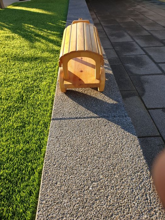 Excelente Brinquedo novo de madeira