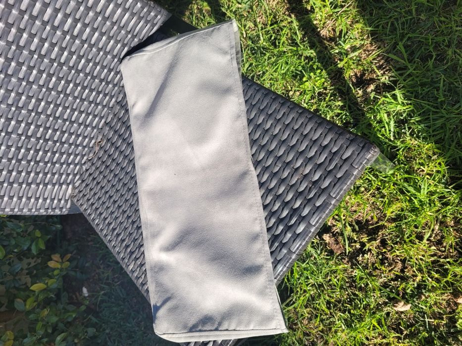 Almofada e cabeceira de cadeira