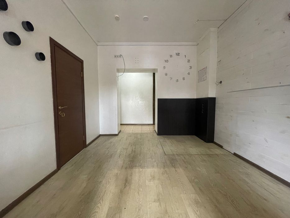 Оренда приміщення Фасад 194кв м р-н Верхня Польова