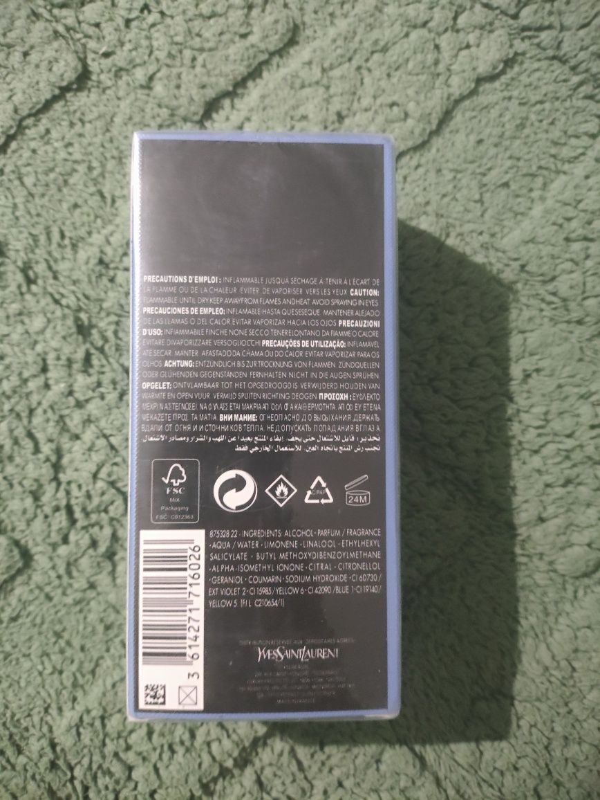 Yves Saint Laurent Y Eau de Toilette o pojemności 100ml