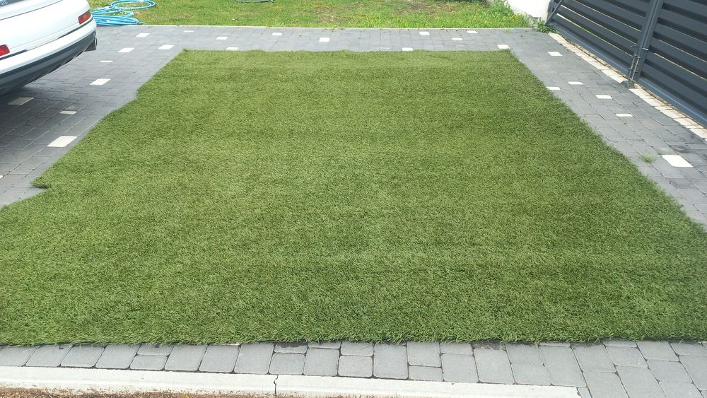 Трава  штучна 5см і 4см