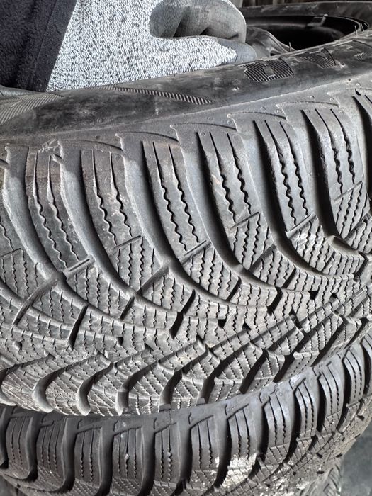 Felgi stalowe z oponami zimowymi R16 5x108 peugeot ford 4 szt