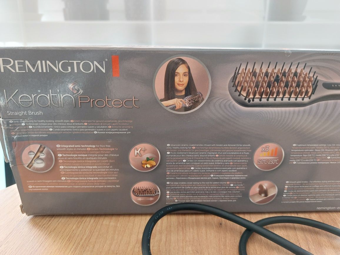Szczotka prostująca REMINGTON CB7480 Keratin Protect