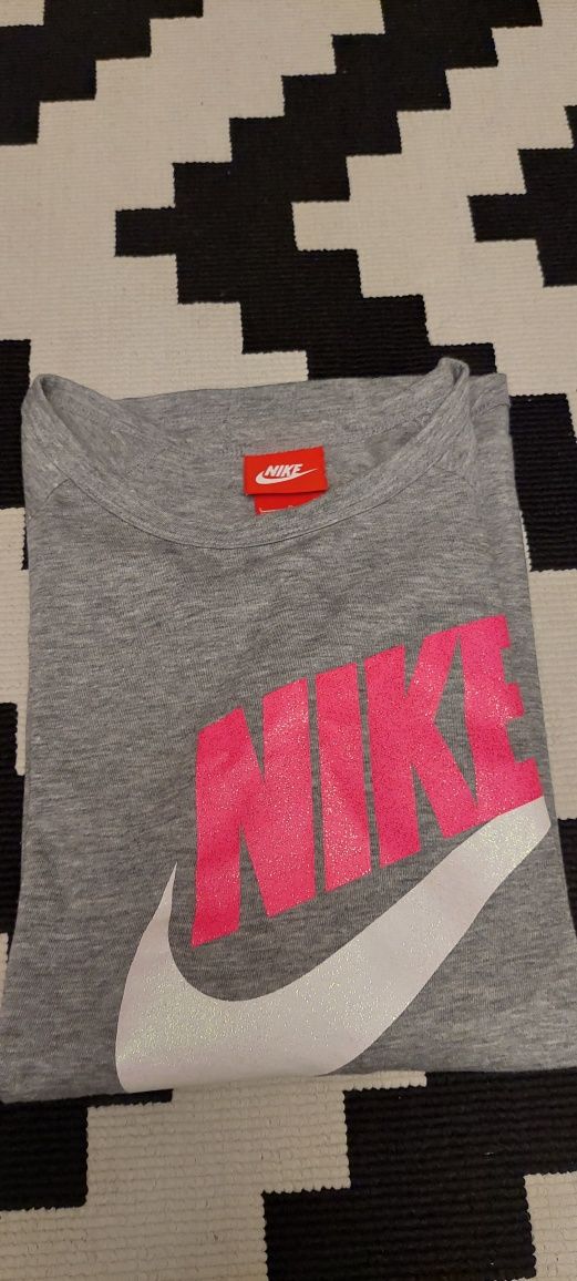 T-shirt  firmy Nike