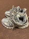 Nowe Balenciaga Track z Ledem