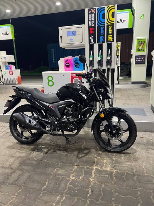 Мотоцикл ліфан кп 200
