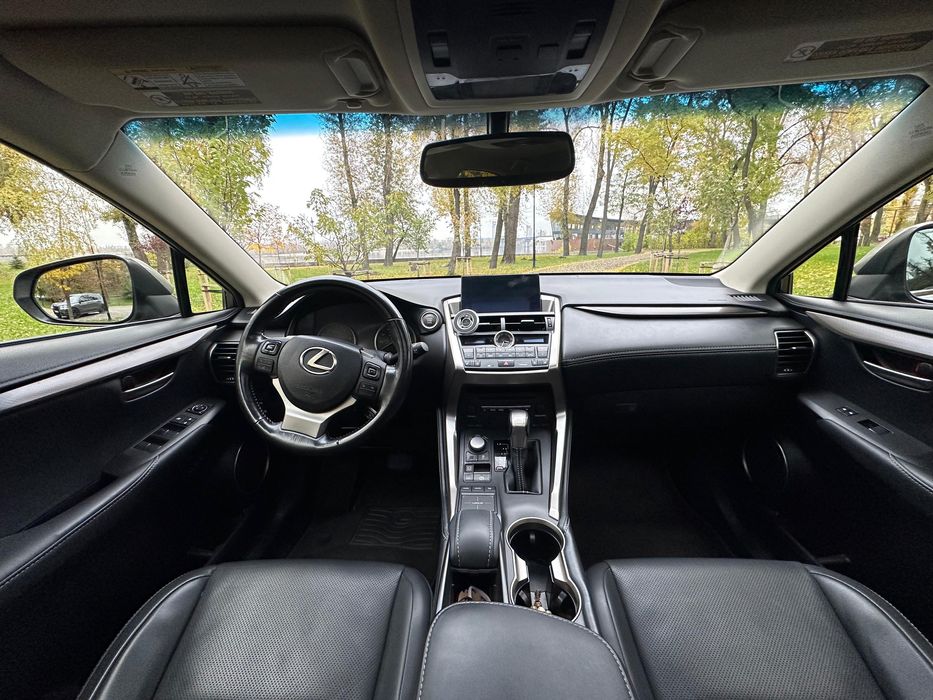 Lexus NX2016t терміновий продаж, тому вартість значно знижена !