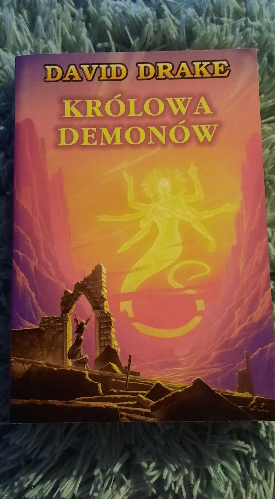 Królowa demonów-David Drake