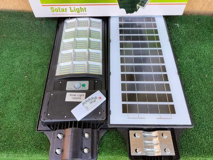 Lampa solarna uliczna bardzo mocna 1200 watt z pilotem nowa sprawna ja