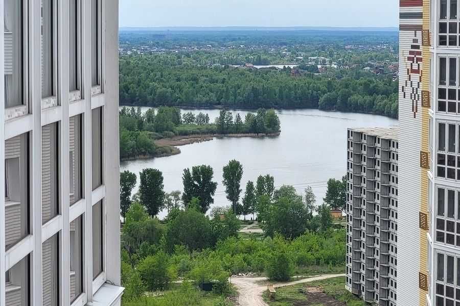 Гмирі 20, польоти ваших думок