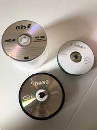 37 CD-R + 6 DVD-R