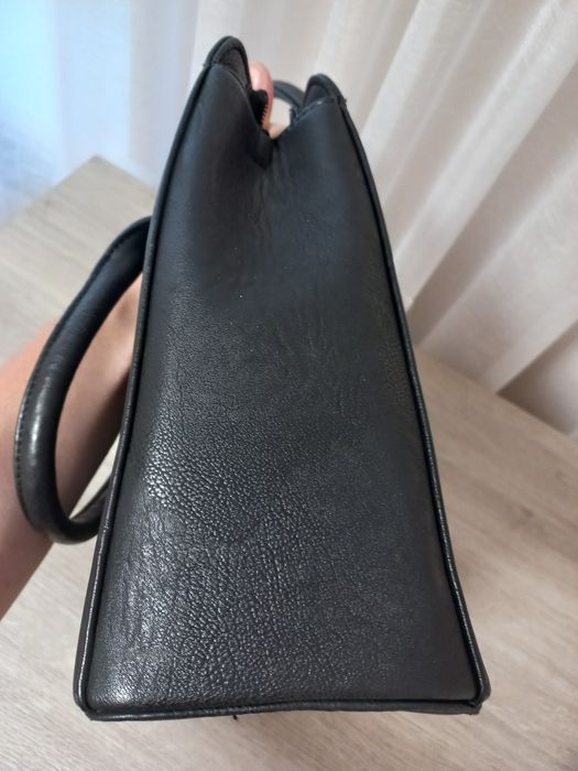 Сумка женская в идеальном состоянии