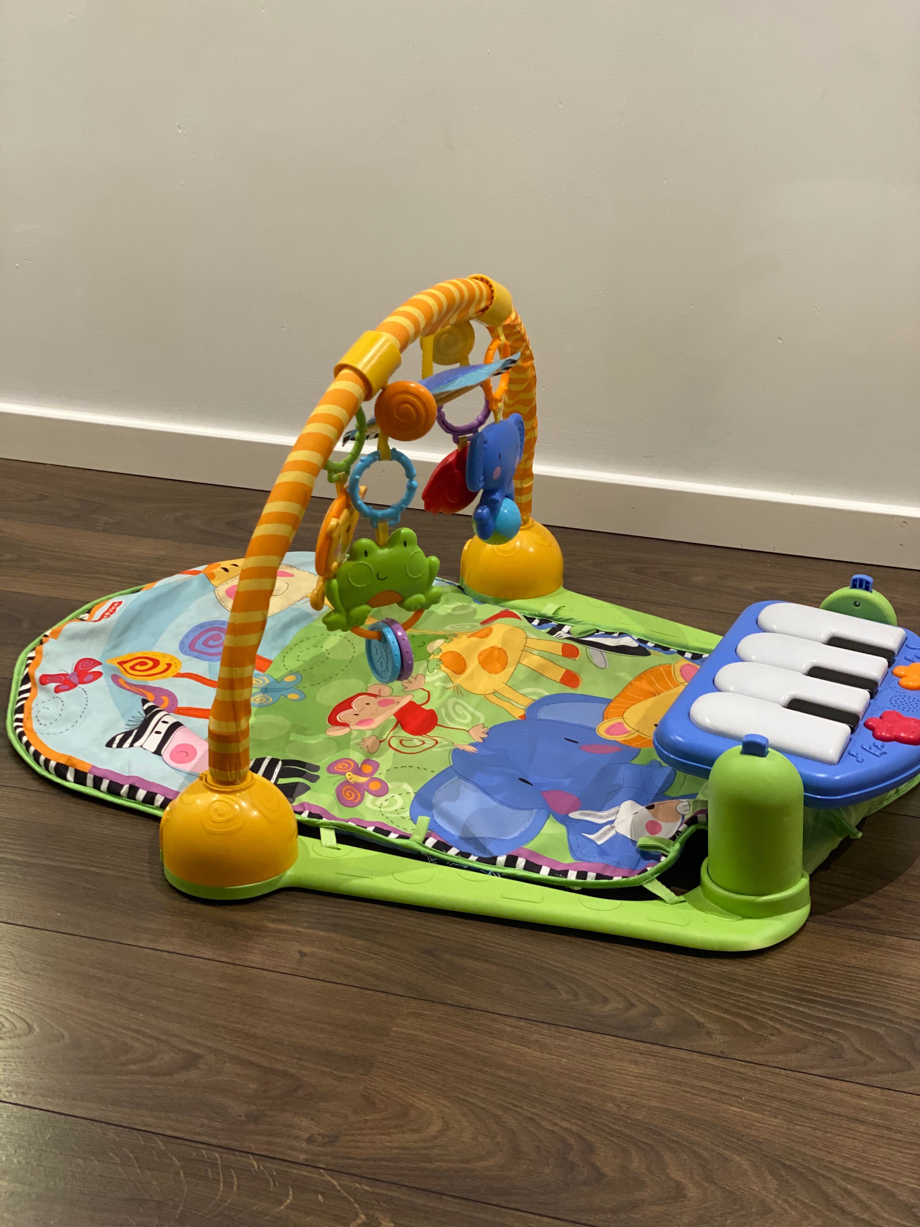 ginásio musical fisher price