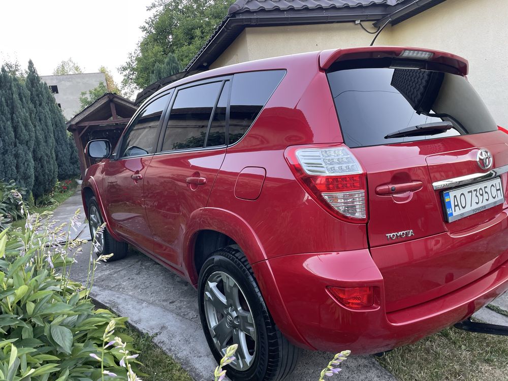 Toyota RAV4, 2.2 DCat, A/T, 2011