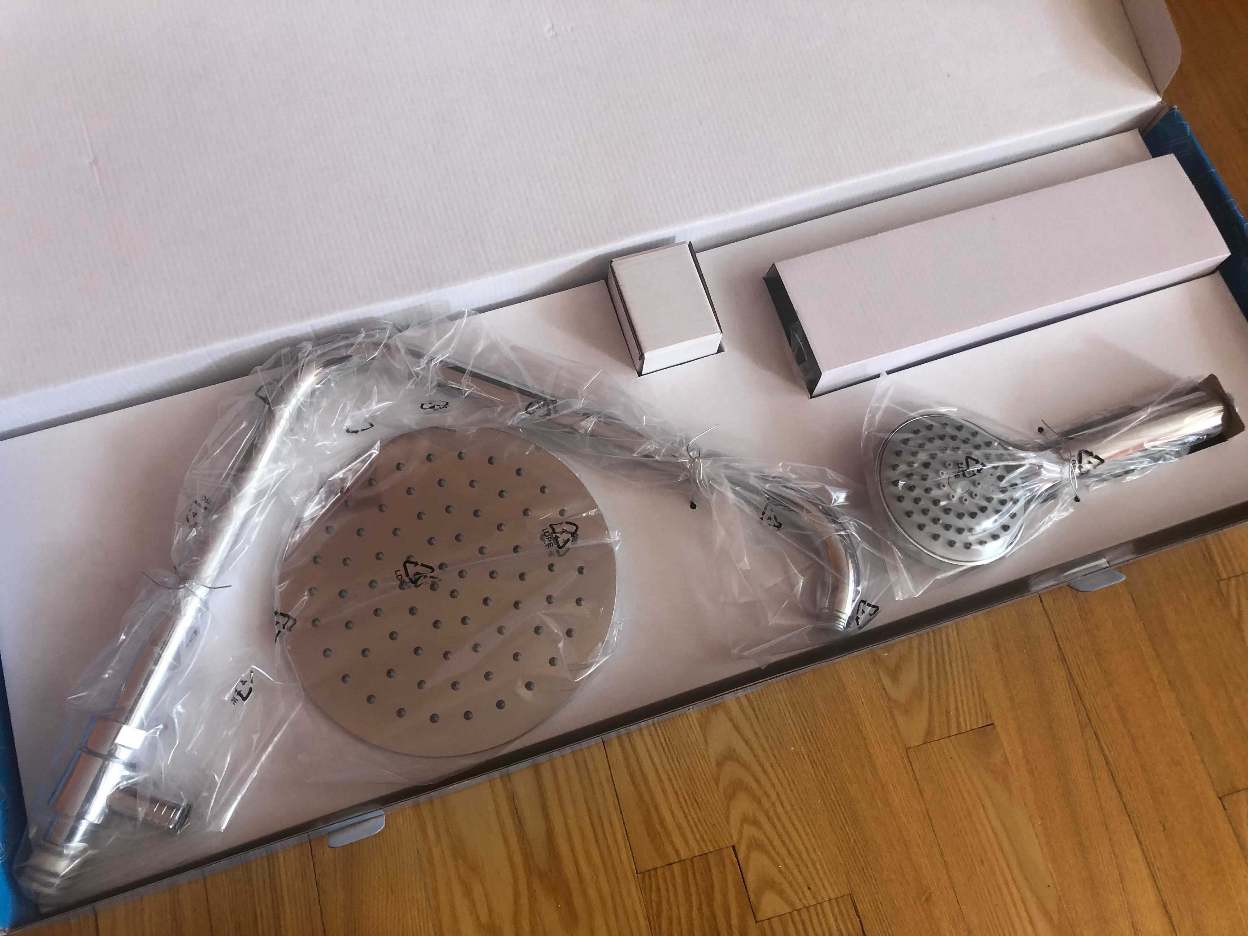 Bateria prysznicowa deszczownica z termostatem - Ahlsell a-collection