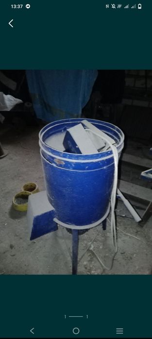 Кукурузолущілка нова