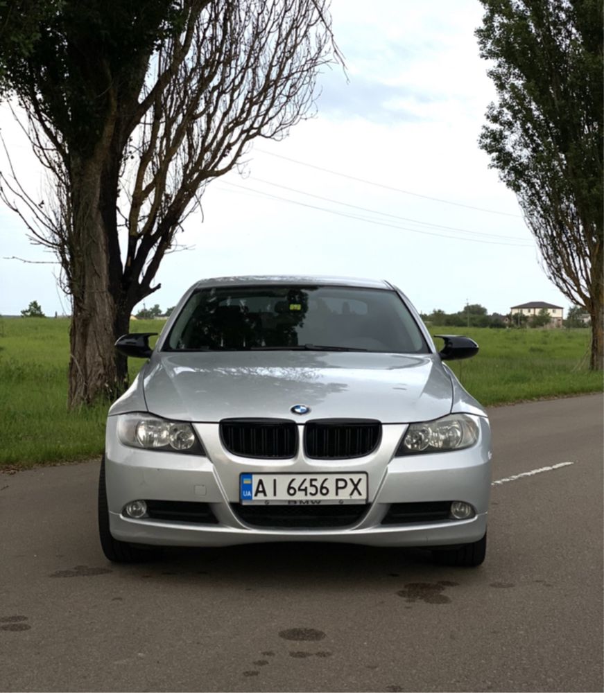 BMW E90 2006 р. 2.0 бензин