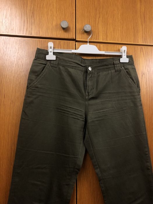 Calças verde escuro