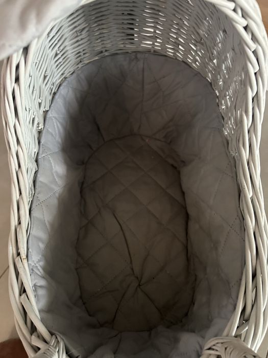 Wozek dzieciecy wiklinowy stan wizualny dobry.