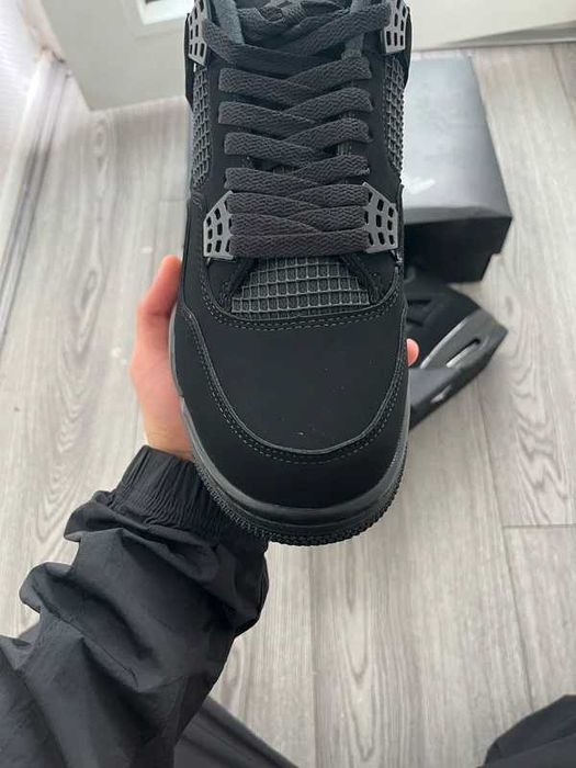 Buty damskie Trampk Jordan 4 Retro Black Cat R.46