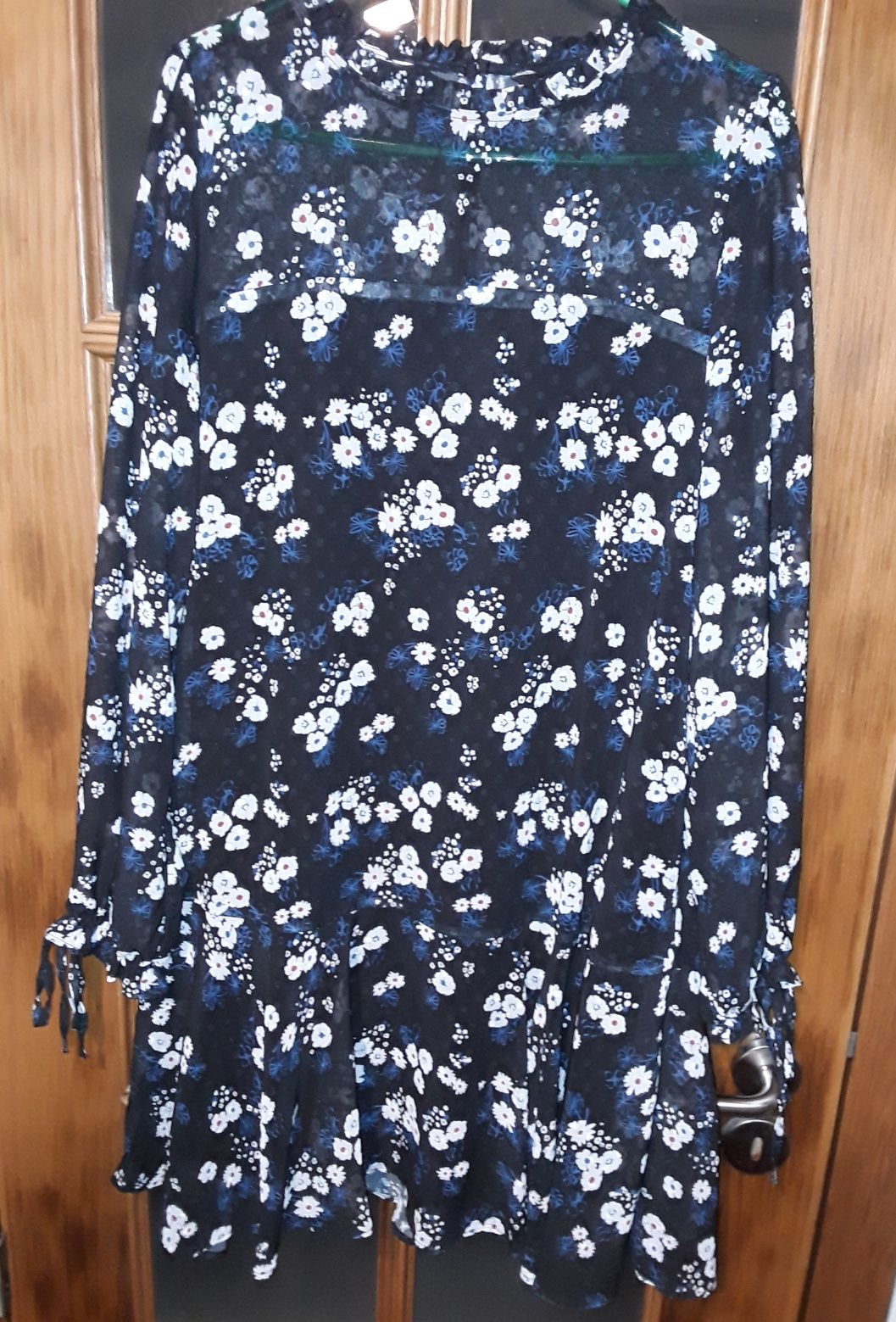 PVestido com manga comprida, marca Salsa, tamanho S, como novo!