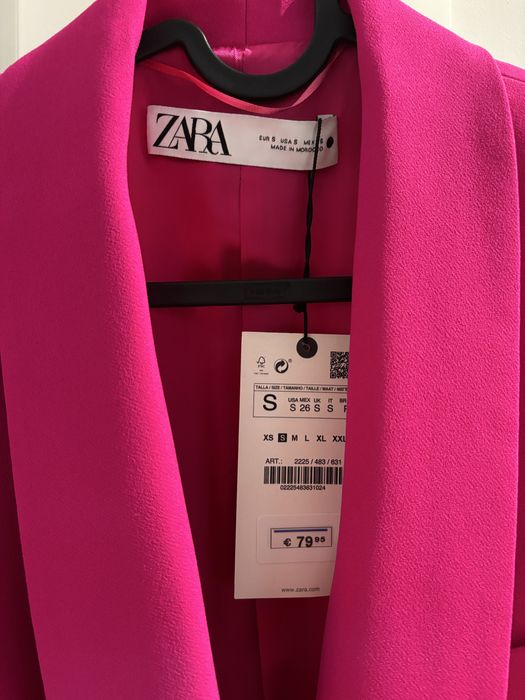 Fuksjowy garnitur Zara S