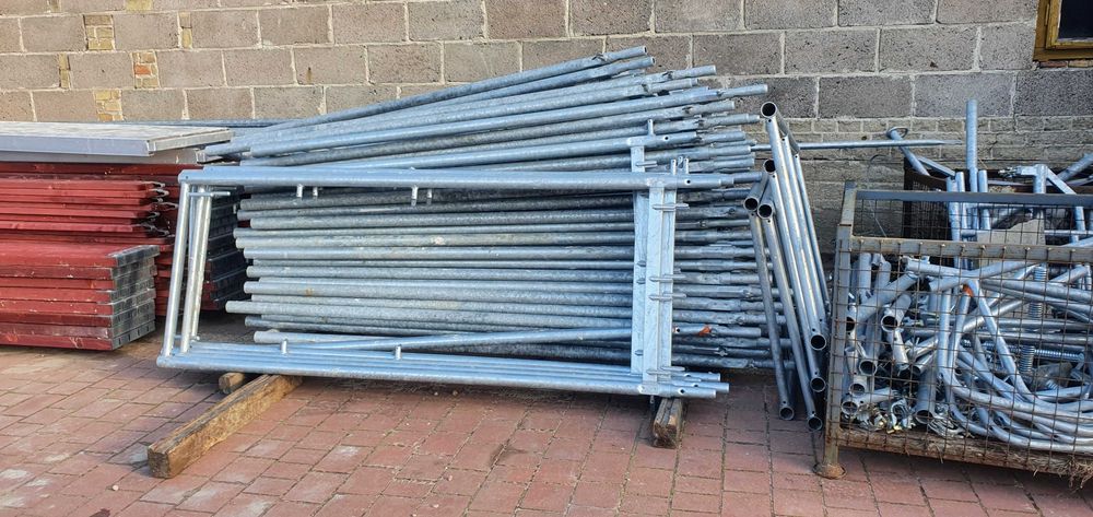 Rusztowanie używane  elewacyjne system Plettac ok 120m/2