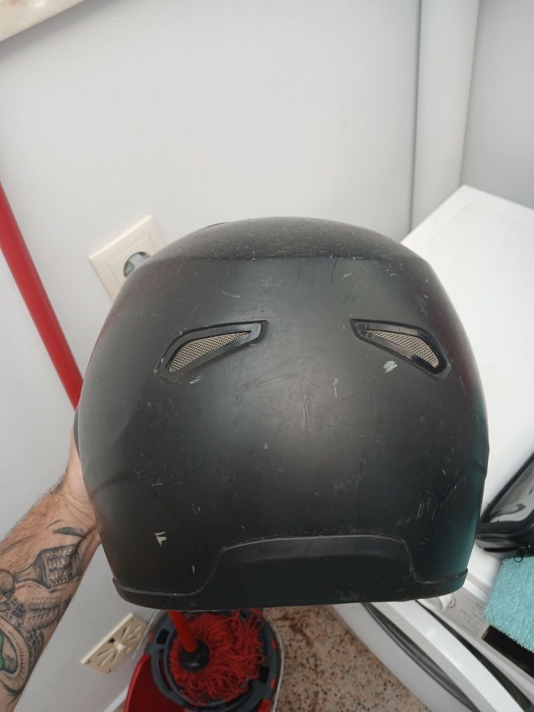 Vendo capacete usado + porte para gps