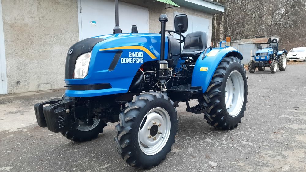 Трактор ДОНГ ФЕНГ-244 ЛЮКС. Ідеальний стан. Можливий обмін.