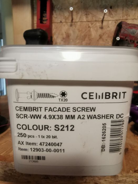 Wkręty do cembritu.