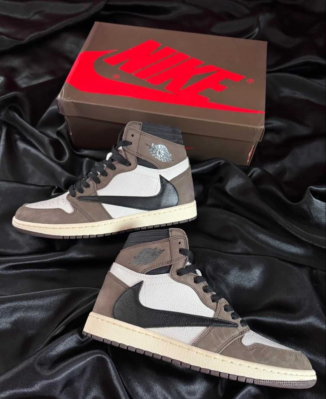 Jordan 1 Retro High OG SP Travis Scott Mocha r.39