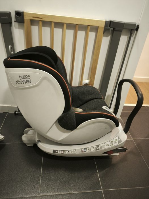 Cadeira Britax Romer rotativa