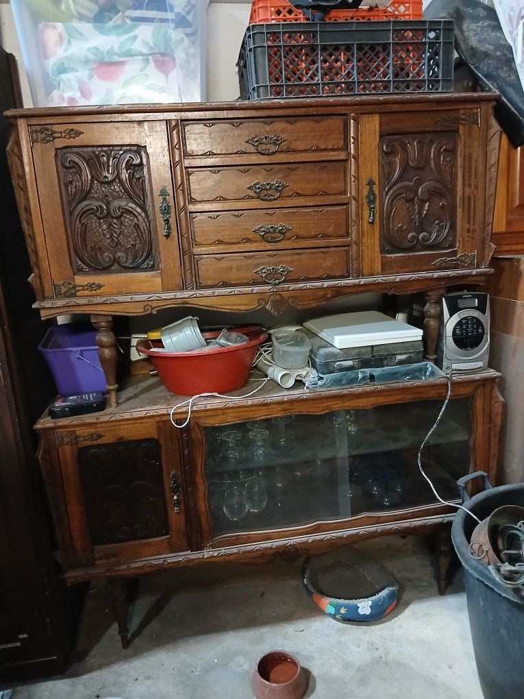 Movel antigo de sala ou cozinha