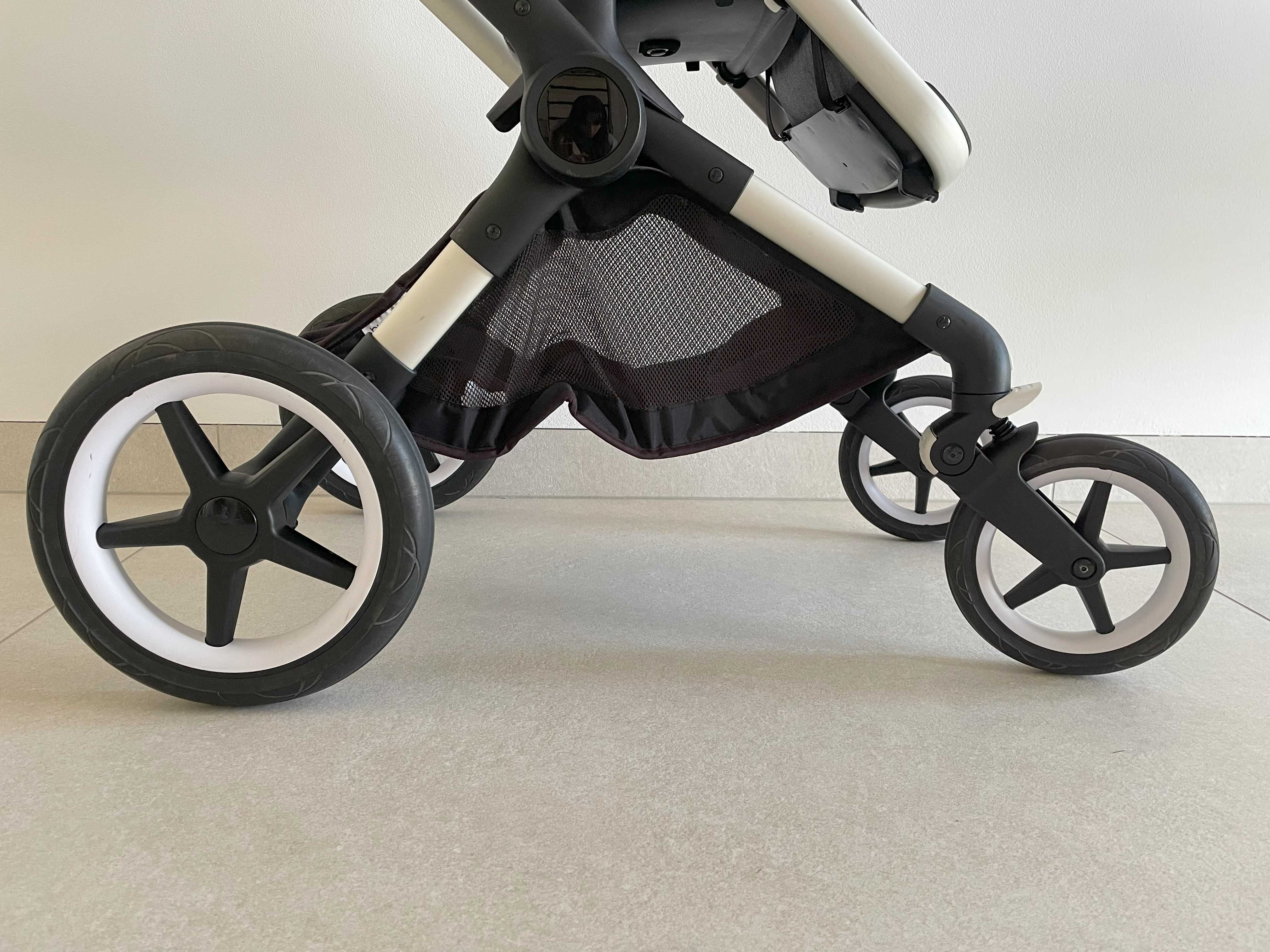 Wózek dziecięcy Bugaboo Fox2 – gondolka, spacerówka, adaptery