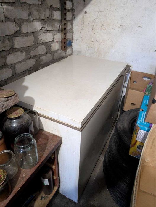 Продам ларь морозилку на 450 л