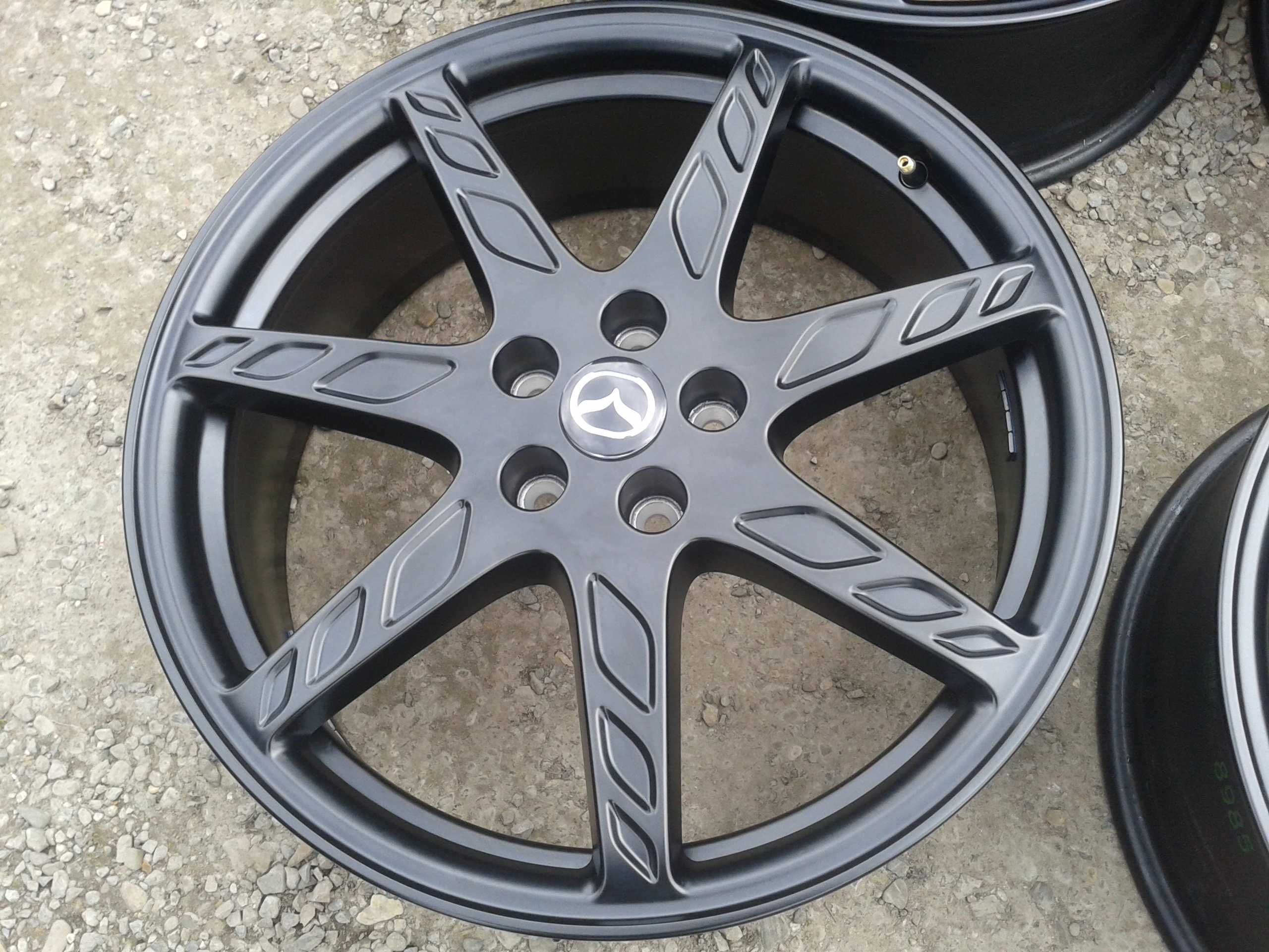 oryginalne felgi r20 nowe mazda mitsubishi 5x114,3 honda mielec czarne