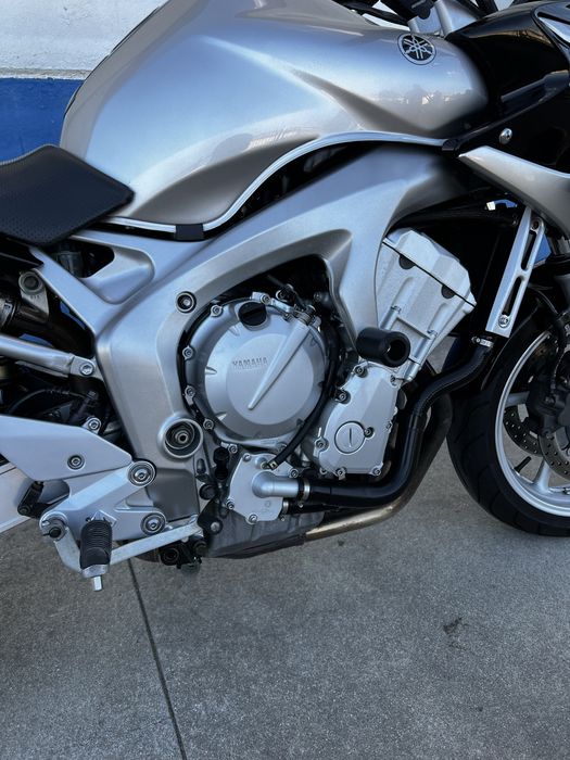 Yamaha Fazer 600 - 29.000 kms