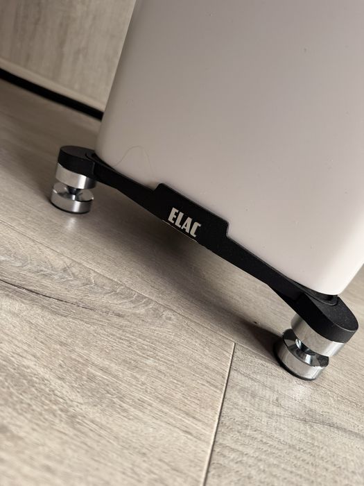 Kolumny podłogowe Elac Carina FS247.4 Białe Super stan / Unico / WiiM