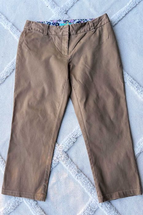 Boden piaskowe brązowe spodnie cygaretki rybaczki rozm. 42 XL