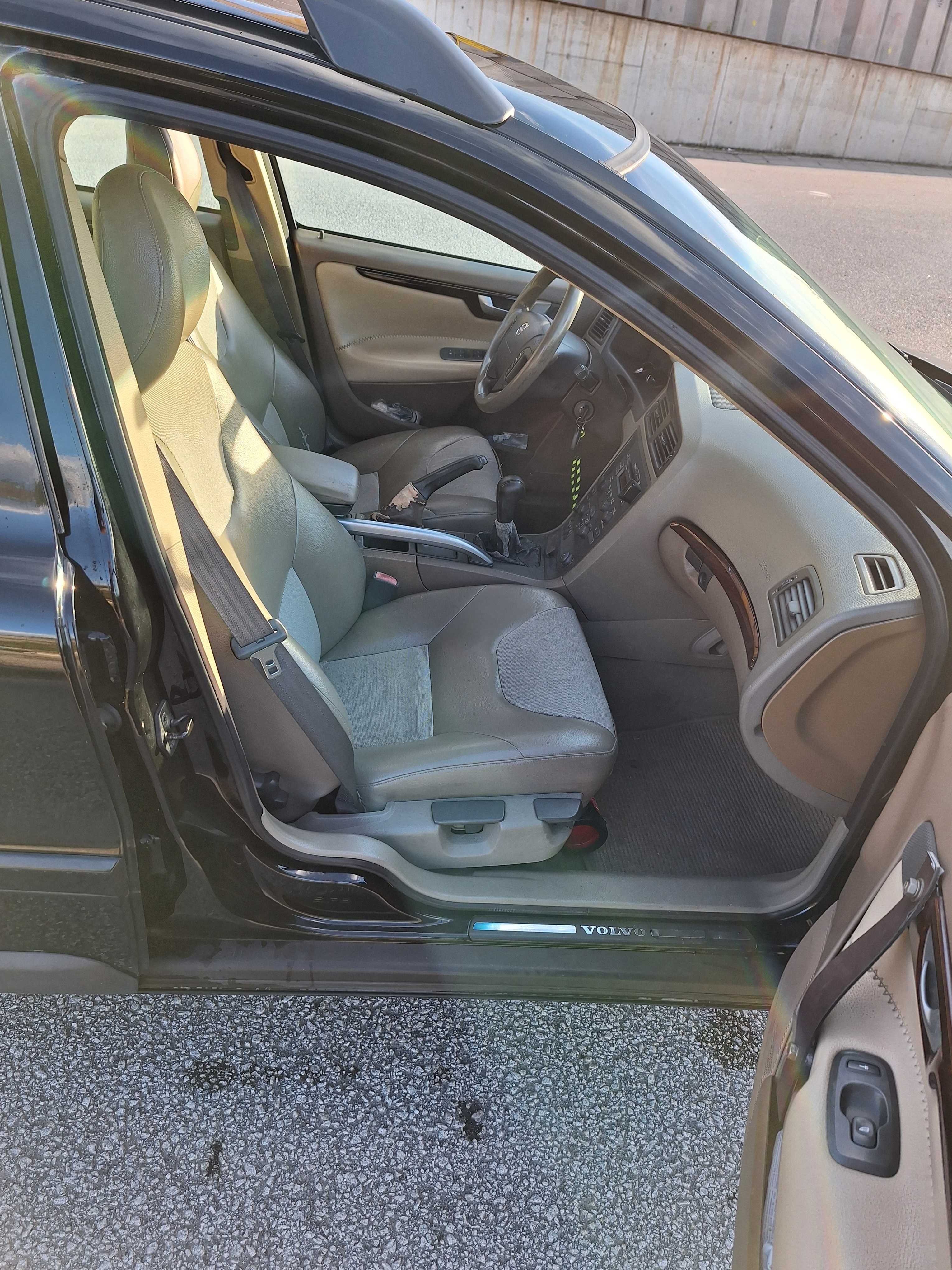Volvo V70 XC 4x4