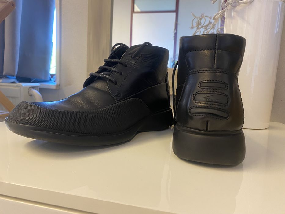 Чоловічі шкіряні ботінки бренду  Floris van Bomml (42,5 розмір)