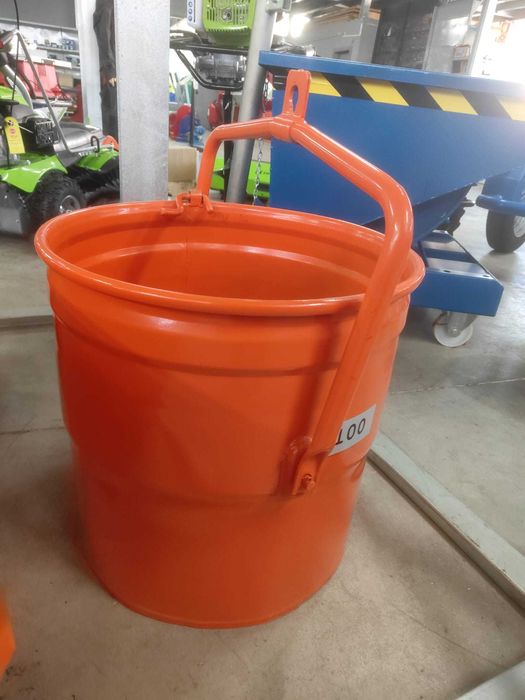 Balde Basculante p/ Guincho/Grua IRBAL Capac:. 100 Lts JL20