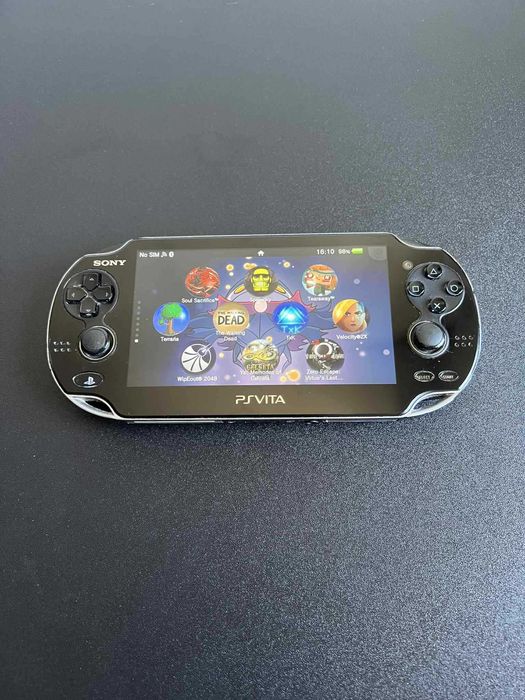 Sony PlayStation Vita 1000 Preta com 50+ Jogos